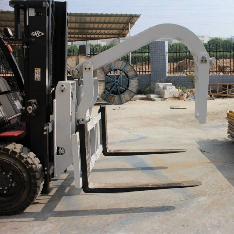 Hinged-steel-pipe-handler
